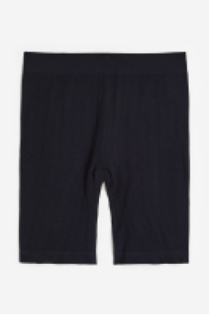 Seamless ribbed biker shorts
