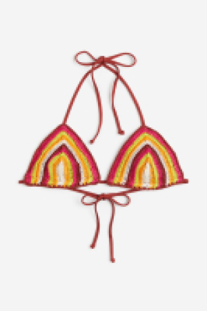 HM  Crochet-look triangle bikini top