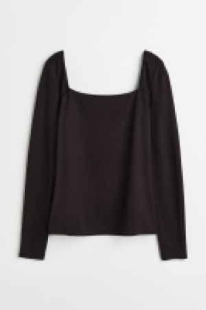 Square-neck top