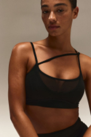HM  DryMove™ Light Support Mesh-detail sports bra