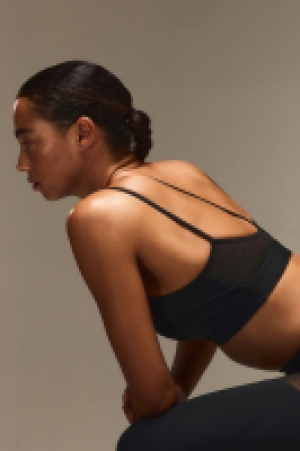 DryMove™ Light Support Mesh-detail sports bra £15.99