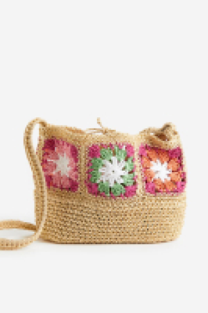 Straw shoulder bag