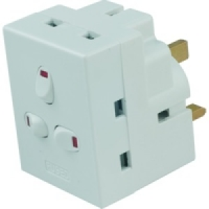 Wickes 13Amp 250V 3 Way Switched Adaptor £7.79