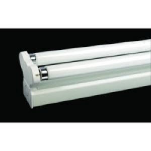 Wickes 5ft 58W Twin Fluorescent Fitting & Tube