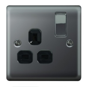 Wickes 13A Switched Socket 1 Gang Black Nickel Raised Plate £7.49