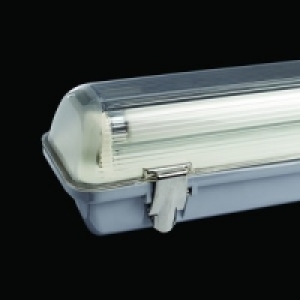 Wickes 5ft 58W Waterproof Fluorescent & Tube