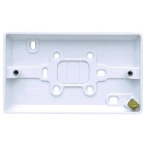 MK Surface Mounted Box Double 16mm K2161RPWHI £2.69