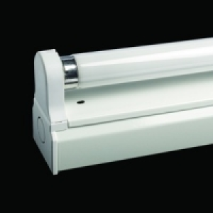 Wickes 6ft 70W Fluorescent Fitting & Tube