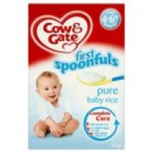 Cow & Gate 4 Mths+ Pure Baby Rice £2.05