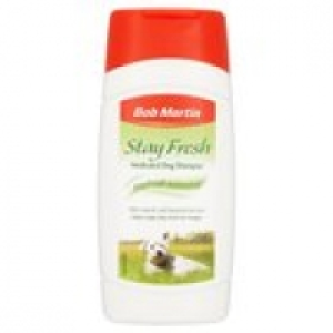 Bob Martin Stay Fresh Medicated Dog Shampoo