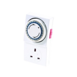 Wickes 24 Hour Mechanical Timer £6.99