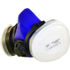 Wickes Master Respirator with Cartridges White £29.99