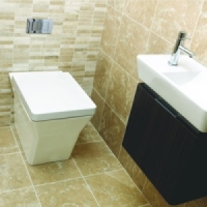 Wickes Creama Pearl Cream Polished Marble Wall & Floor Tile  £35.69