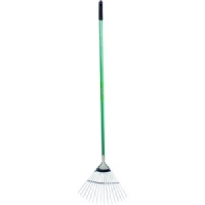 Wickes  Wickes Lawn Rake 1750mm Stainless Steel
