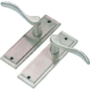 Wickes Bravo Latch Handle Satin Nickel Finish £11.39