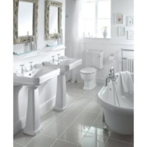 Hamilton with Roll Top Bath