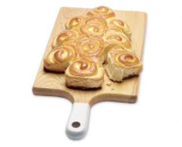 Specially Selected Christmas Tree Brioche £2.99