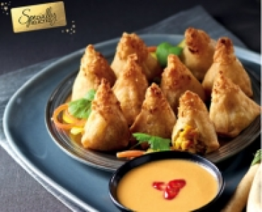 10 Specially Selected Chicken Pyramids&nbsp;