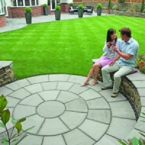 Wickes Fairstone Paving Antique Silver Circle Kit