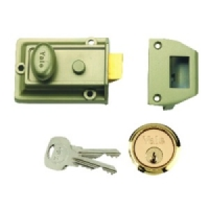 Yale P-77-ENB-PB-60 Traditional Nightlatch Green/Brass £25.99