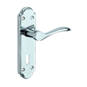 Wickes Romano Lock Handle Polished Chrome Finish £11.19