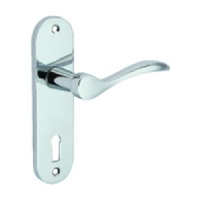 Wickes Elda Lock Handle Polished Chrome Finish £9.19