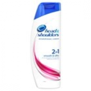 Head & Shoulders 2 in 1 Smooth & Silky Anti- £4.99