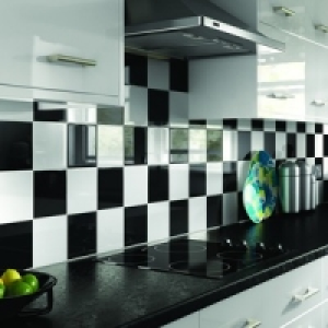 Wickes Cosmopolitan Black Gloss Ceramic Wall Tile 147x147mm &pound;8.44