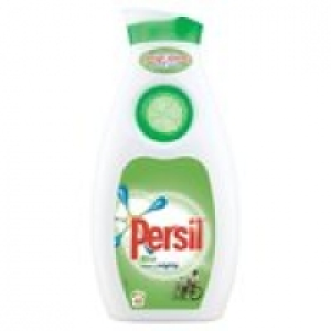 Persil Small & Mighty Bio Laundry Liquid 40 W £4.75