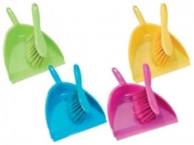 VILEDA Dustpan & Brush Set £2.49