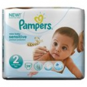 Pampers New Born Sensitive Carry Pack