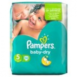 Pampers Baby Dry Size 5 (Junior) Nappi £7.00