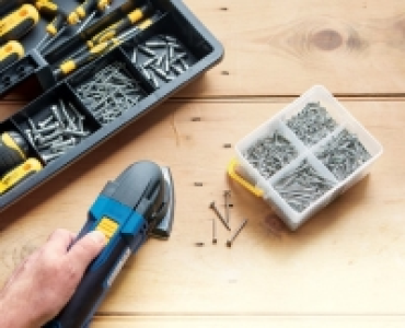 Stainless Steel Screws £6.99