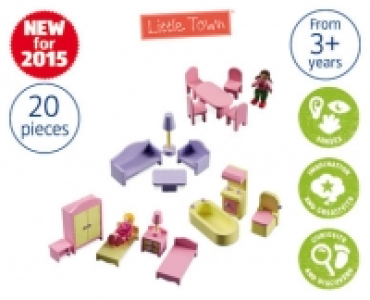 Wooden Dolls House Furniture £12.99