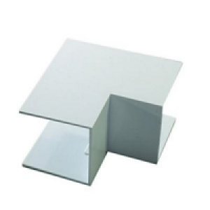 Wickes Maxi Trunking Inside Angle White 50x70x70mm 2 Pack &pound;9.99