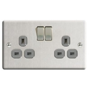 Wickes Brushed Steel 13A Twin Socket - Brushed Steel 3 pack £14.98