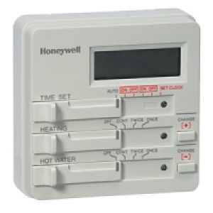 Wickes  Honeywell ST799 7 Day Electronic Programmer 240V