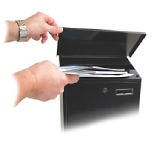 Sterling MB04BK Grand Black Post Box