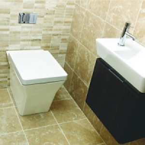 Wickes Creama Pearl Cream Polished Marble Wall & Floor Tile