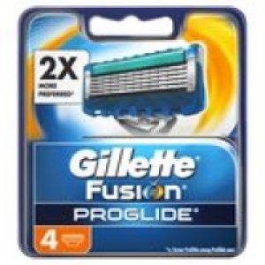 Gillette Fusion Proglide Manual Razor B &pound;12.00