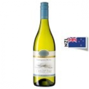 Oyster Bay Sauvignon Blanc, New Zealand, White Wine £7.39
