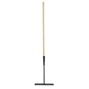 Wickes Contractors Rake 1645mm Steel £18.99