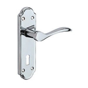 Wickes Romano Lock Handle Polished Chrome Finish £15.11
