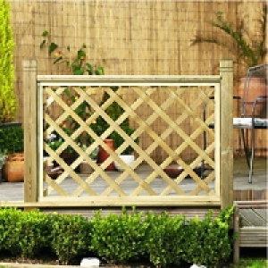 Wickes Lattice Privacy Deck Panel 760x1130x35mm Light Green