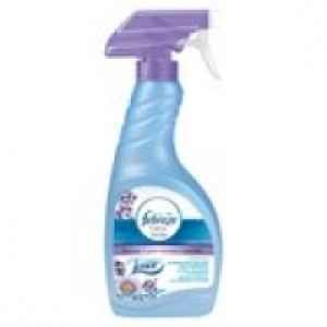 Febreze Lavender & Camomile Fabric Refresher £2.97