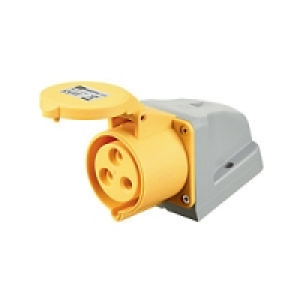 MK Industrial Socket 130V 16A