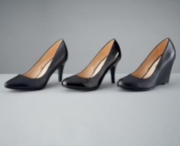 Ladies Court Shoes