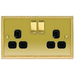 Wickes 13A Switched Socket 2 Gang Georgian Brass Raised Plat £9.99