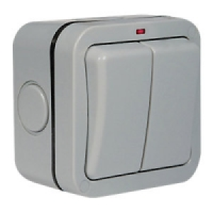 Masterplug IP66 20A Switch 2 Gang 2 Way WP42