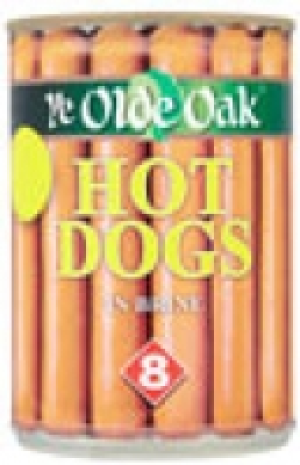YE-OLDE-OAK-8-HOT-DOGS